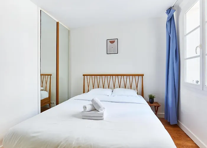 Apartment Bnbnova - Latin Quarter - 1br With Balcony Paris
