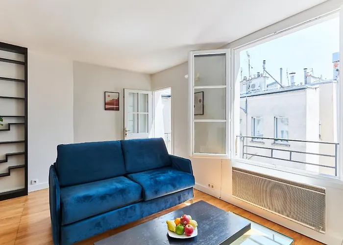Bnbnova - Latin Quarter - 1br With Balcony